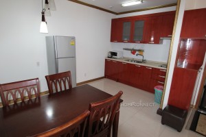 Modern 2 Bedroom Apartment in the Heart of Phnom Penh