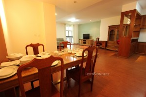 Large modern serviced apartment in Toul Kork