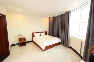 Large 2 Bedroom Apartment in BKK2