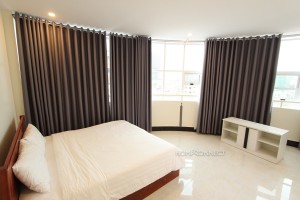 Large 2 Bedroom Apartment in BKK2