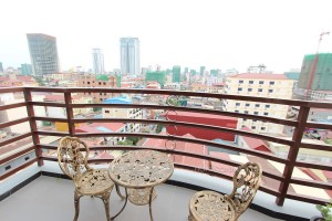 Large 2 Bedroom Apartment in BKK2