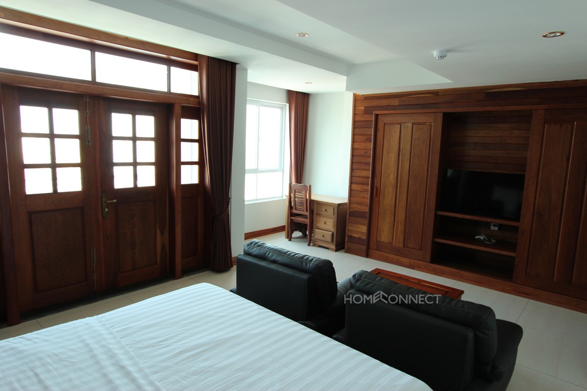 Modern Studio Apartment in BKK3