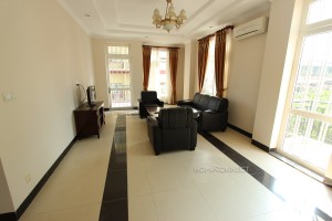 Modern 2 bedroom apartment in Tonle Bassac