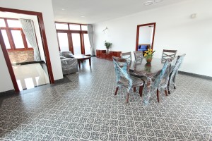 Attractive 3 apartment in Tonle Bassac