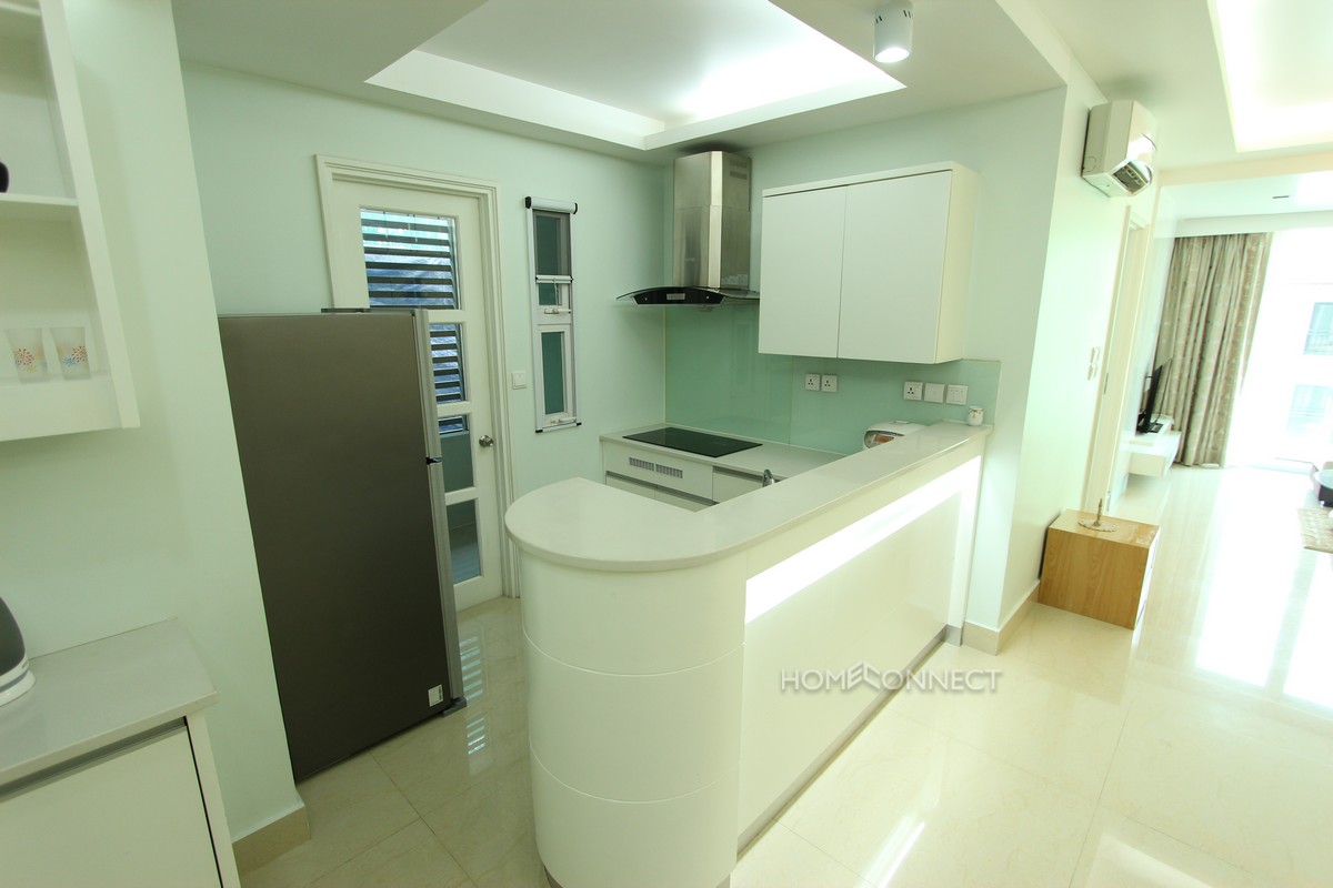 Modern 2 Bedroom Apartment in Central BKK1