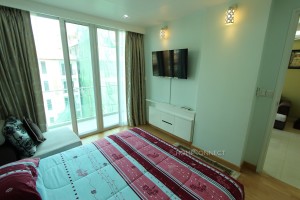 Modern 2 Bedroom Apartment in Central BKK1