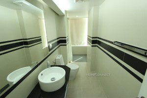 Comfortable 1 Bedroom Apartment in BKK1