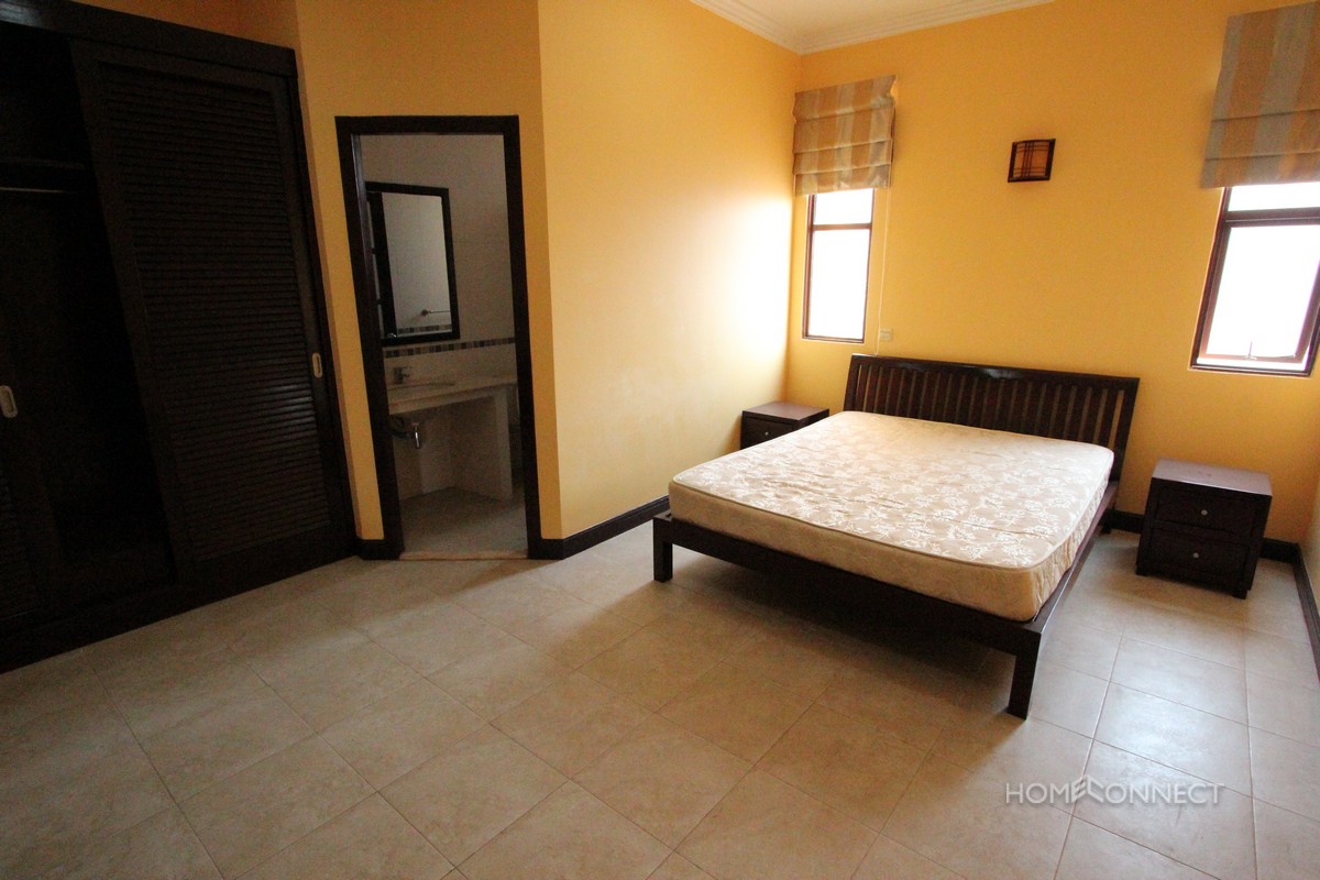 Attractive 2 bedroom apartment in BKK1