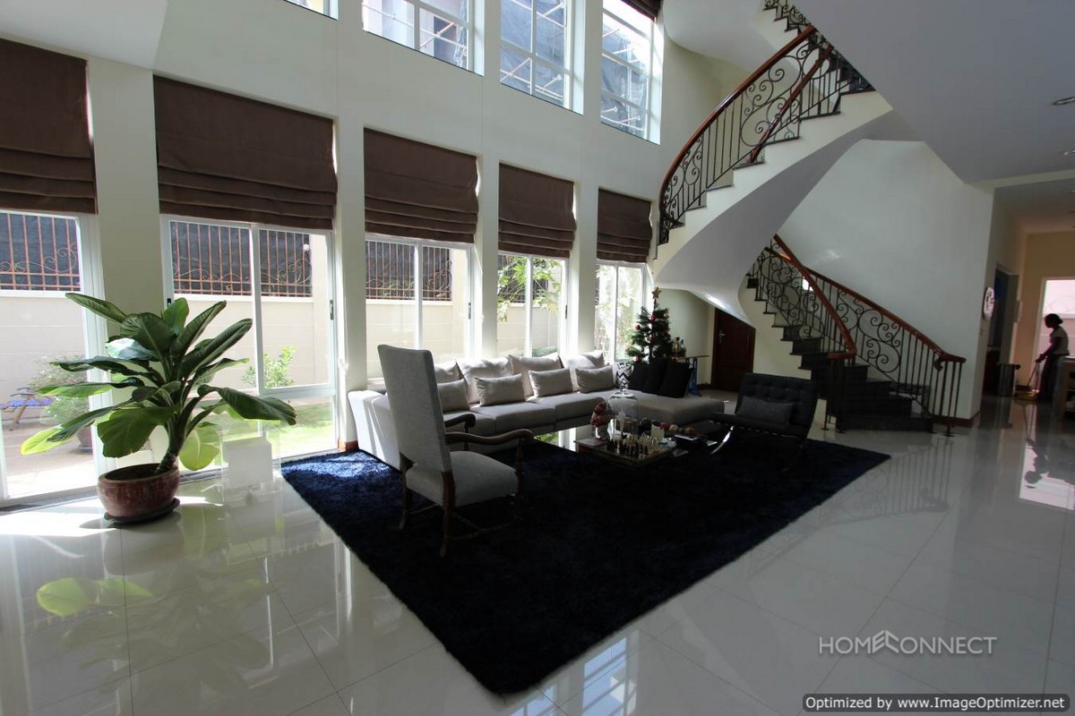 Luxurious 6 bedroom villa in Tonle Bassac | Phnom Penh