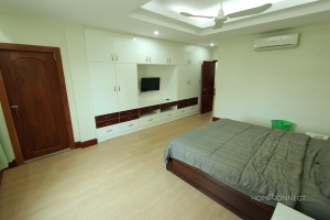 Modern 2 Bedroom Apartment in Central BKK1 | Phnom Penh