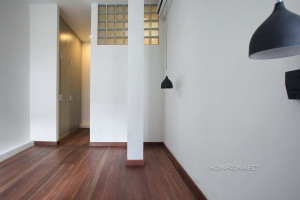 Newly Renovated Modern Apartment Near Riverside | Phnom Penh