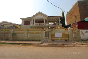 Large Villa on a Big Block for Sale in Toul Kork | Phnom Penh