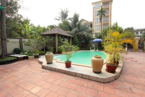 Villa with Swimming Pool in Toul Kork | Phnom Penh