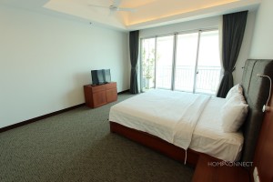 Stylish 3 Bedroom Apartment in Chroy Chungva | Phnom Penh