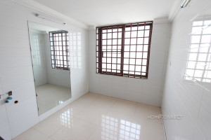 Comfortable 4 Bedroom Townhouse in Boeung Tumpun | Phnom Penh