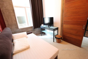 Beautiful 2 Bedroom Apartment in Tonle Bassac | Phnom Penh