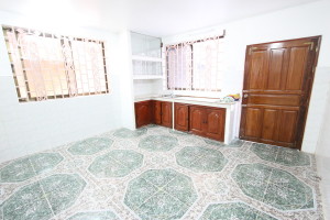 Commercial Building in the Russian Market Area | Phnom Penh