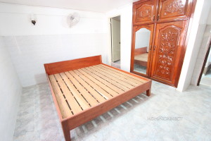 Commercial Building in the Russian Market Area | Phnom Penh