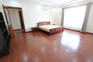 Roomy 3 Bedroom Apartment Near the Royal Palace | Phnom Penh