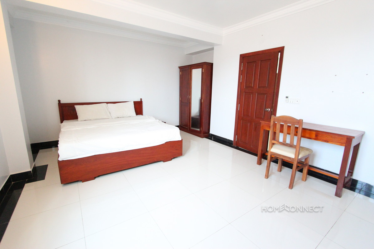 Spacious 2 Bedroom Apartment Near the Russian Market | Phnom Penh