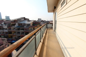 Newly Renovated 3 Bedroom Apartment Close to Riverside | Phnom Penh