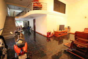 Large and Spacious 5 Bedroom Villa in Tonle Bassac | Phnom Penh