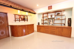 Pleasant Villa on a Quiet Street in Tonle Bassac | Phnom Penh