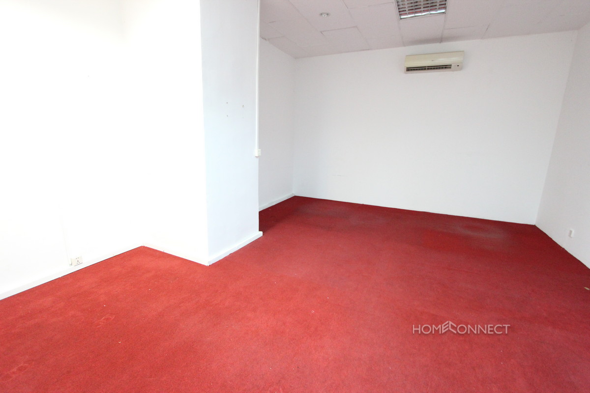 Office Space in a Large Complex Near the Russian Market | Phnom Penh