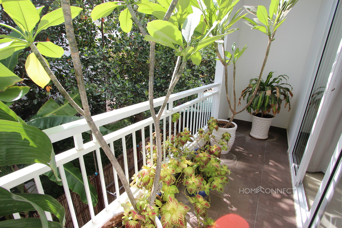 Spacious 2 Bedroom Apartment Close to Independence Monument | Phnom Penh