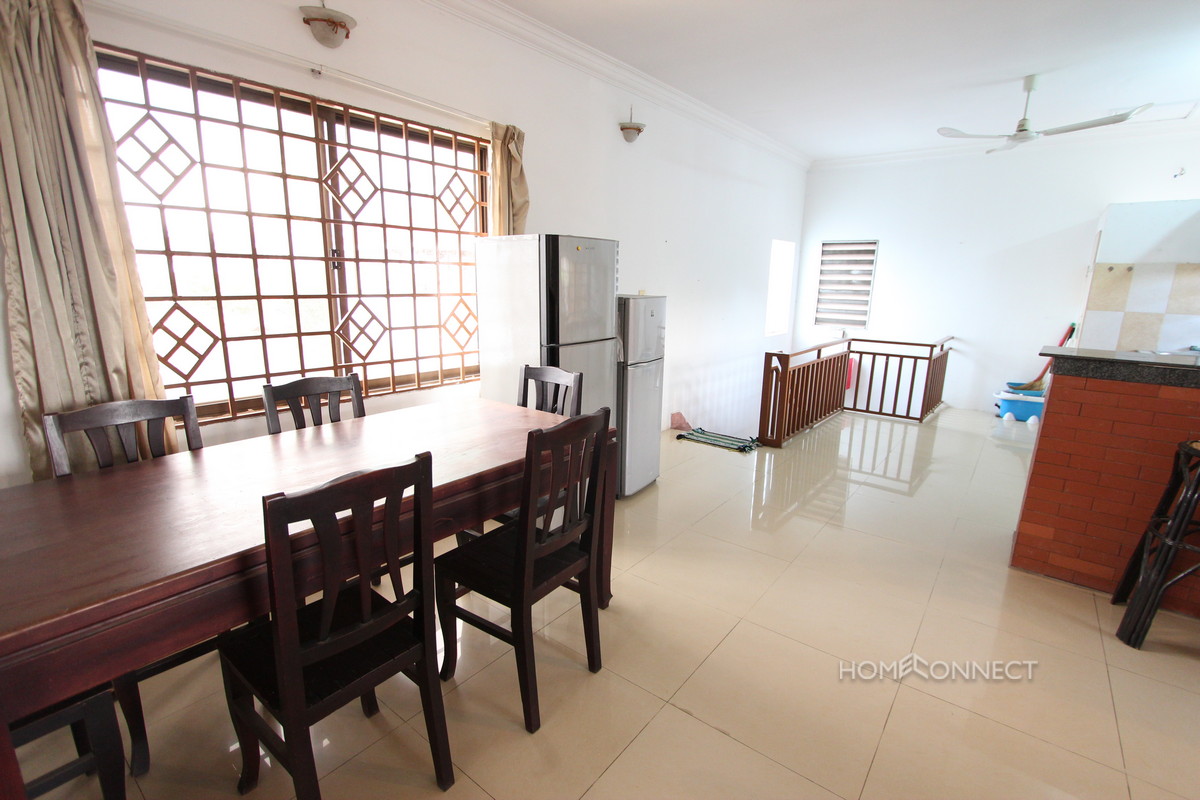 Traditional 2 Bedroom Apartment Near the Russian Market | Phnom Penh Real Estate