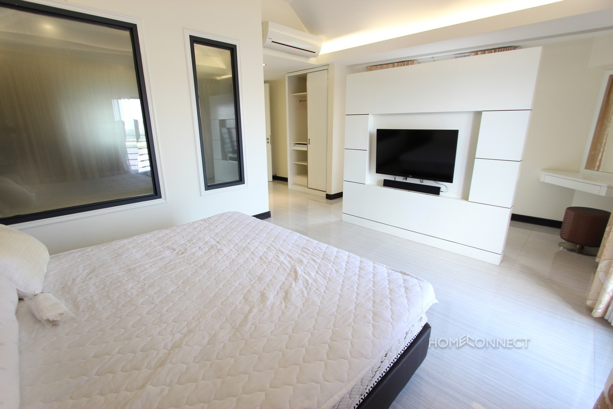 Exciting 1 Bedroom Riverside Apartment | Phnom Penh Real Estate