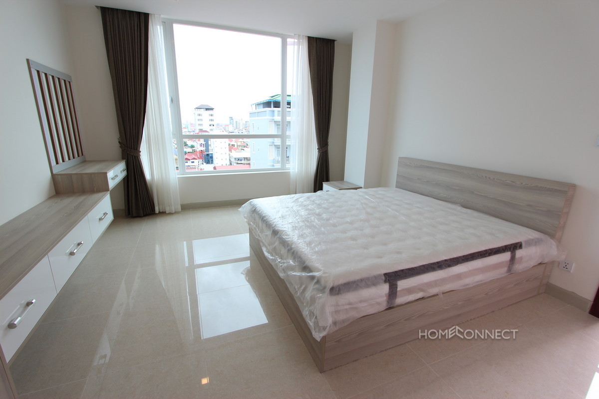 Modern 3 Bedroom Fully Serviced Apartment in BKK3 | Phnom Penh Real Estate