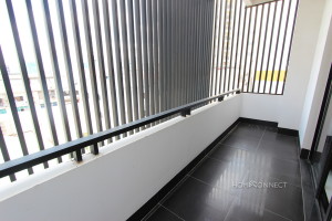 Newly Renovated 1 Bedroom Apartment Near Central Market | Phnom Penh Real Estate