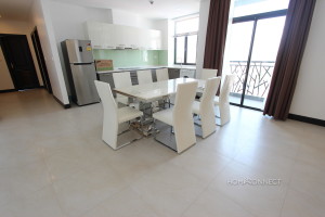 Large 3 Bedroom Apartment in Wat Phnom | Phnom Penh Real Estate