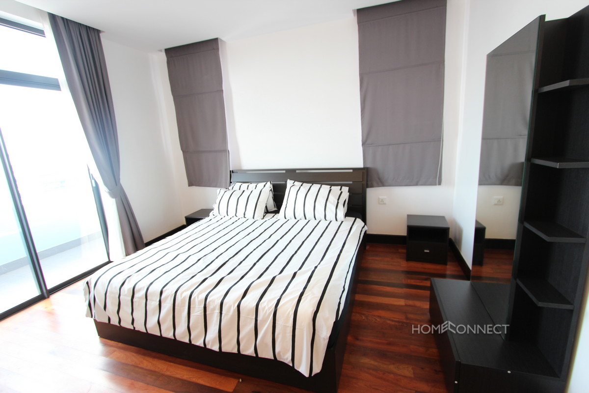 Lovely 2 Bedroom Apartment in Wat Phnom | Phnom Penh Real Estate