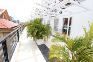 Large Terrace 1 Bedroom Apartment Near Russian Market | Phnom Penh Real Estate