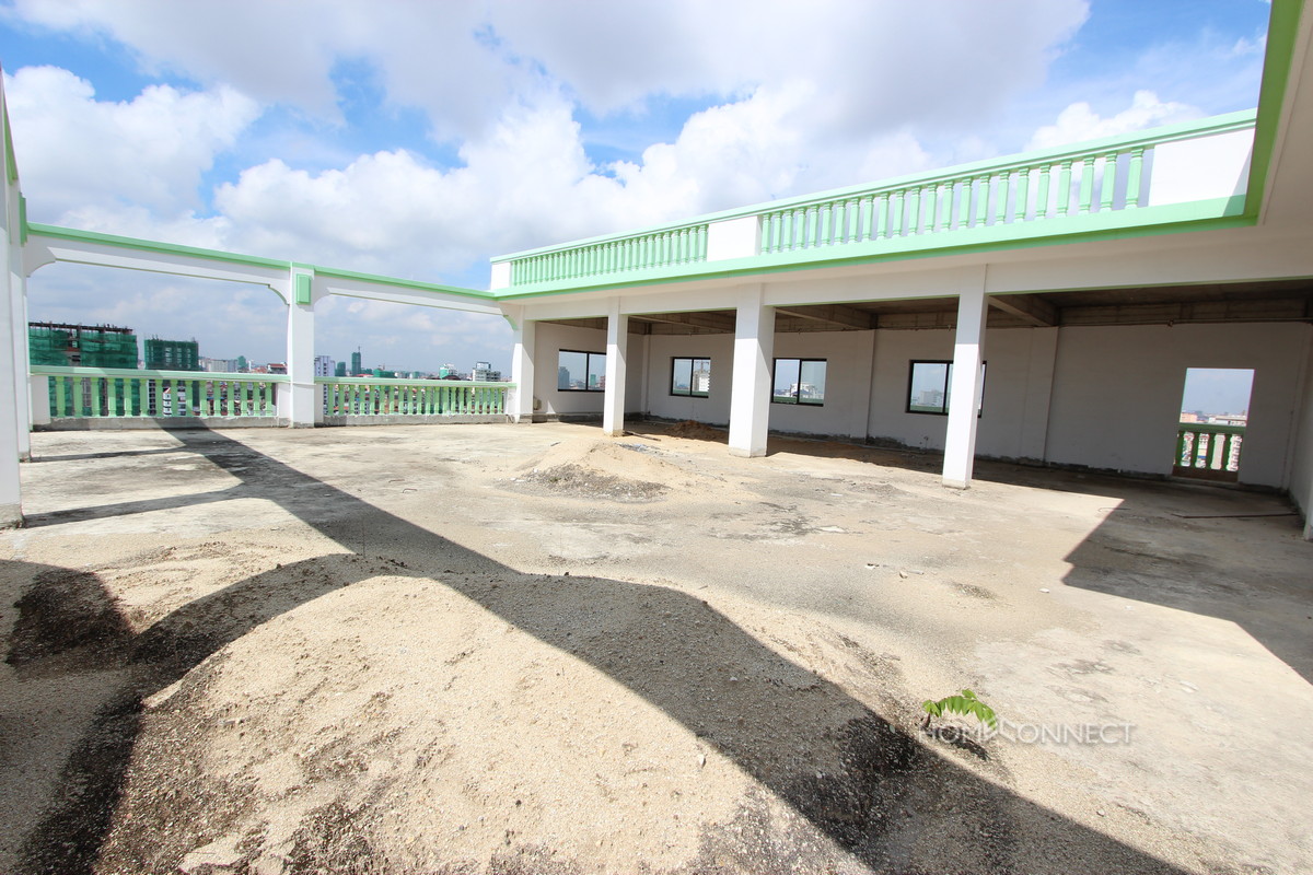 Hotel Skybar Area for Rent Near the Olympic Stadium | Phnom Penh