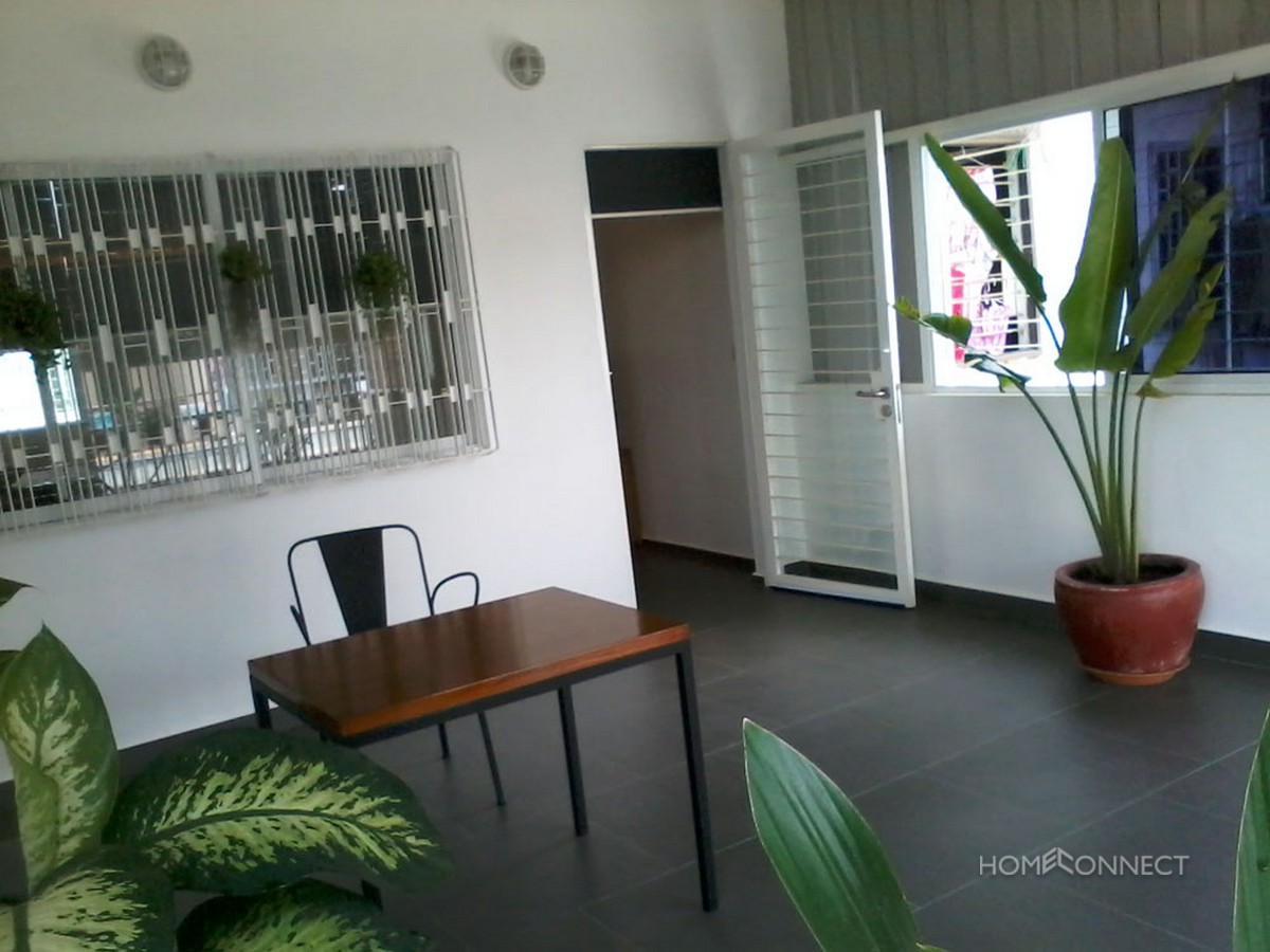 Large Terrace 1 Bedroom Apartment Near Central Market | Phnom Penh Real Estate