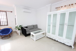 Budget Studio in the Heart of BKK1 | Phnom Penh Real Estate
