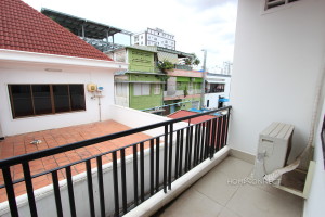 Budget Studio in the Heart of BKK1 | Phnom Penh Real Estate