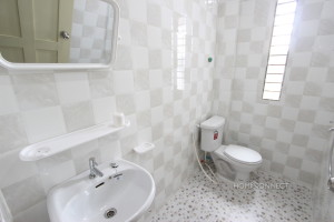 Convenient 2 Bedroom Apartment in Tonle Bassac | Phnom Penh Real Estate