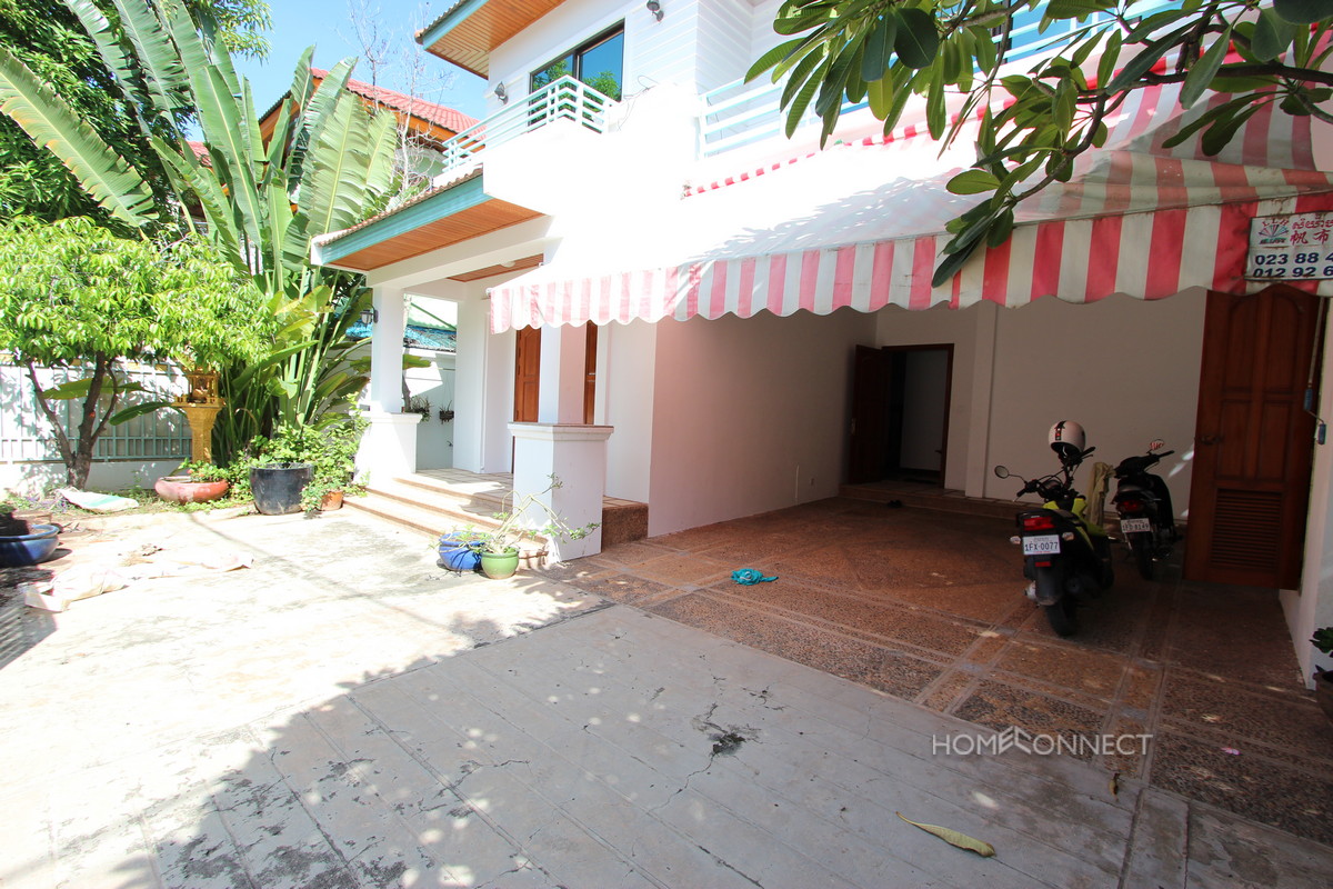 Family Sized 3 Bedroom Villa In Tonle Bassac | Phnom Penh Real Estate