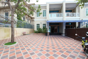 Pleasant Family Villa in Toul Kork | Phnom Penh Real Estate