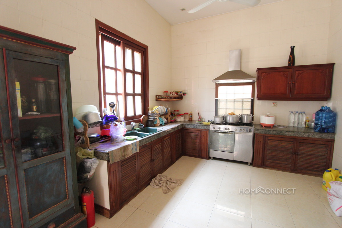 3 Bedroom Townhouse for Sale in Tonle Bassac | Phnom Penh Real Estate