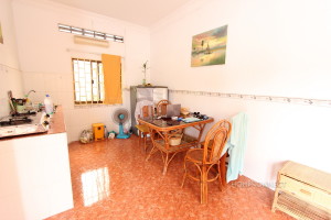 Spacious Apartment Near the Royal Palace | Phnom Penh Real Estate