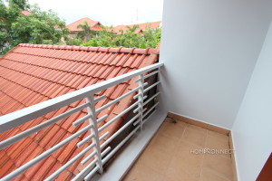 Townhouse With 4 Bedrooms For Rent Beside Aeon Mall | Phnom Penh Real Estate