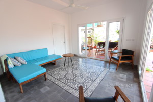 Large Terrace 3 Bedroom Apartment For Sale In BKK1 | Phnom Penh Real Estate