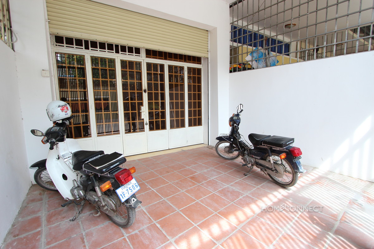 Townhouse for Sale Near Russian Market | Phnom Penh Real Estate