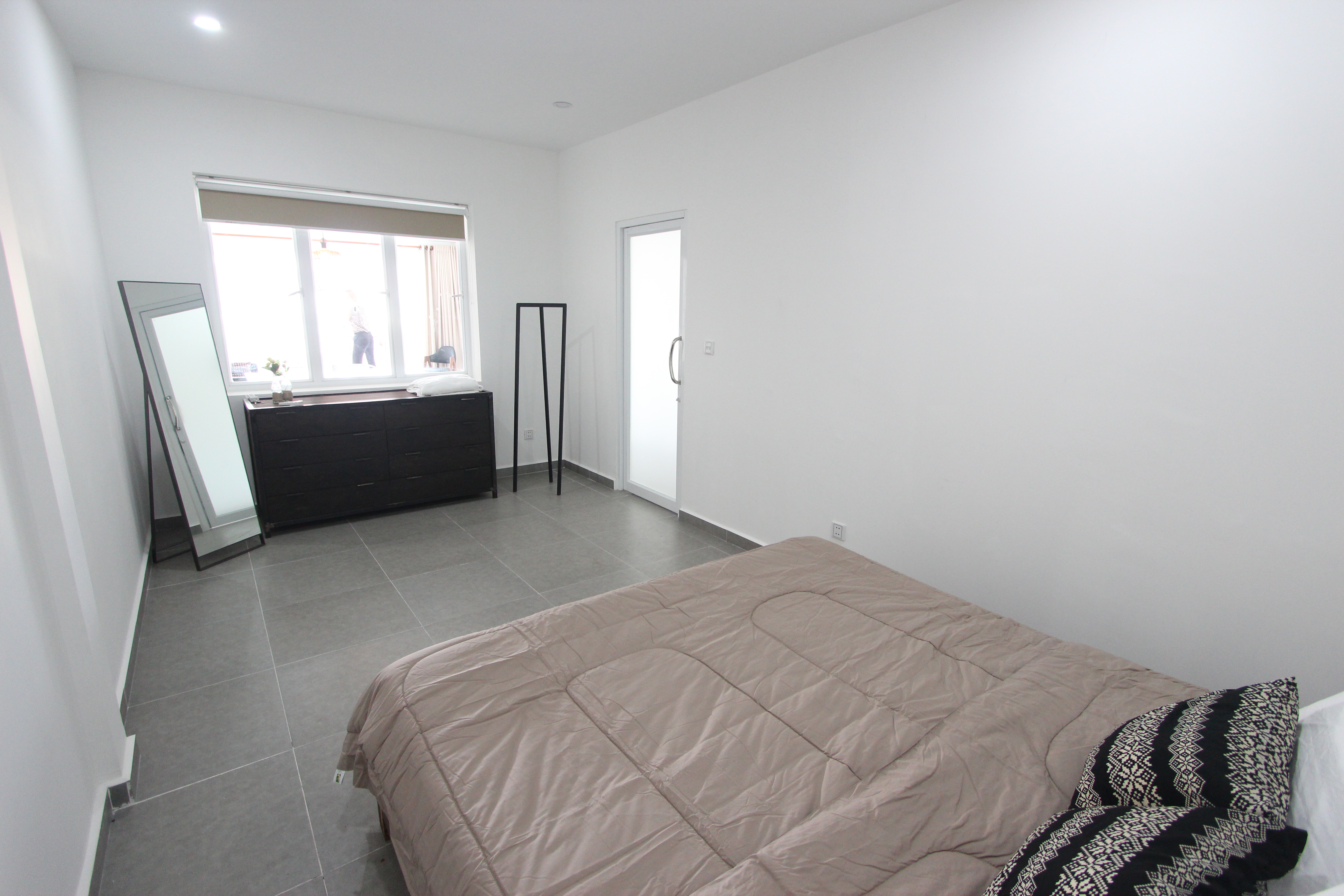 Newly Renovated 2 Bedroom Apartment In Daun Penh | Phnom Penh Real Estate