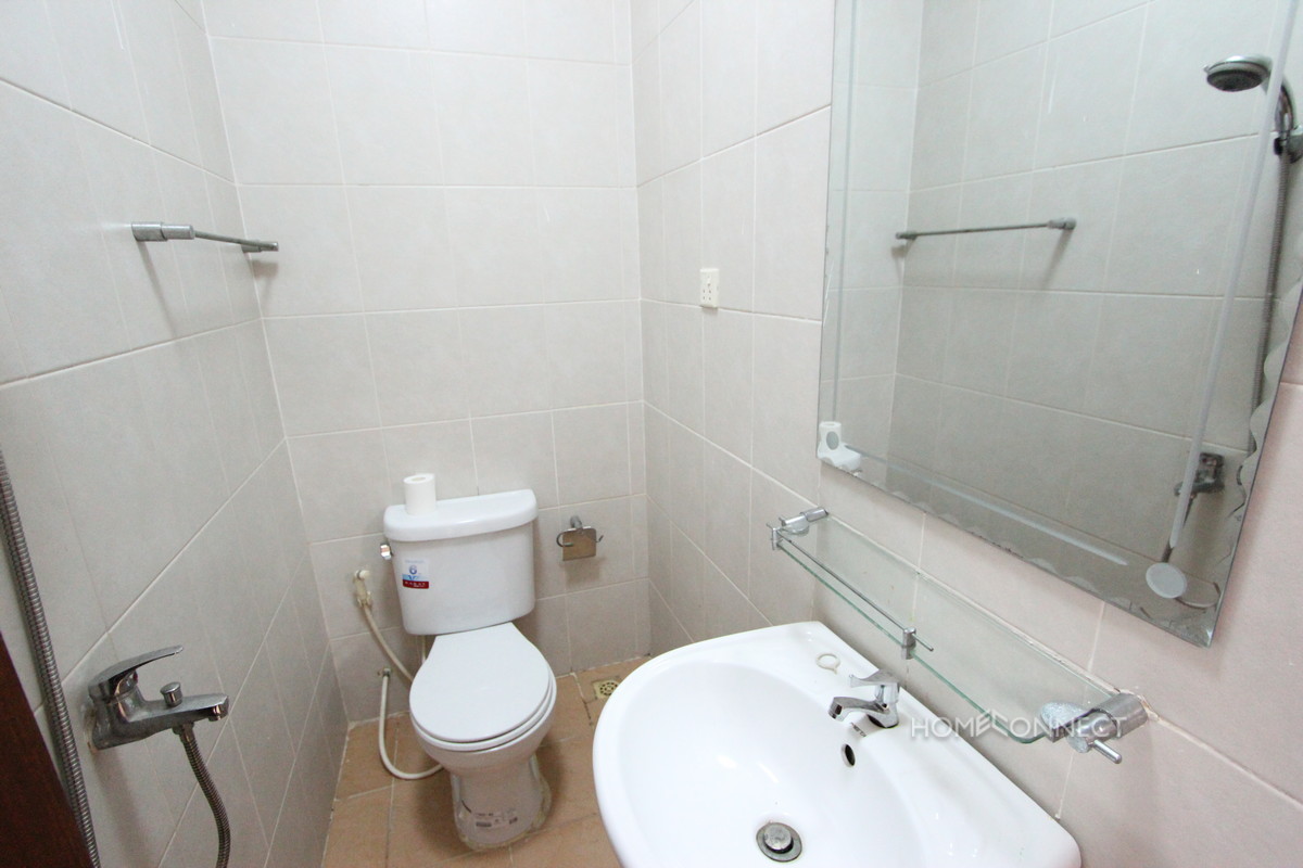 Secure 4 Bedroom Townhouse in Tonle Bassac | Phnom Penh Real Estate